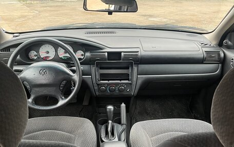 Dodge Stratus II, 2003 год, 240 000 рублей, 5 фотография