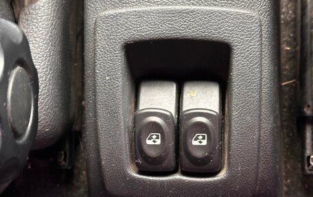 Renault Sandero I, 2011 год, 555 000 рублей, 7 фотография