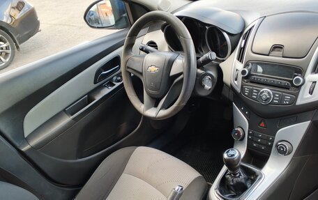 Chevrolet Cruze II, 2013 год, 785 000 рублей, 7 фотография