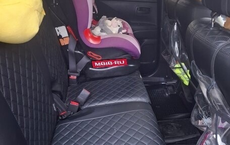 Mitsubishi Outlander III рестайлинг 3, 2018 год, 2 100 000 рублей, 7 фотография