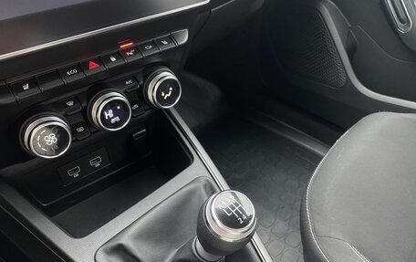 Renault Duster, 2022 год, 1 450 000 рублей, 9 фотография