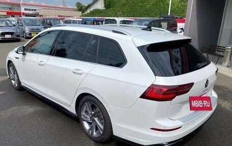 Volkswagen Golf VIII, 2022 год, 1 610 111 рублей, 4 фотография