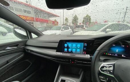 Volkswagen Golf VIII, 2022 год, 1 610 111 рублей, 15 фотография