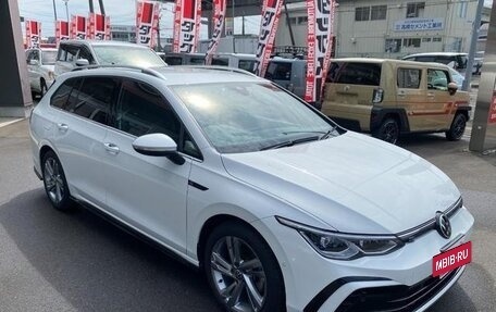 Volkswagen Golf VIII, 2022 год, 1 610 111 рублей, 7 фотография