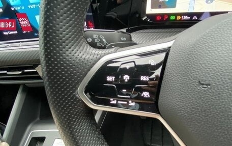 Volkswagen Golf VIII, 2022 год, 1 610 111 рублей, 11 фотография