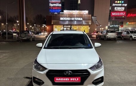 Hyundai Solaris II рестайлинг, 2018 год, 1 180 000 рублей, 1 фотография