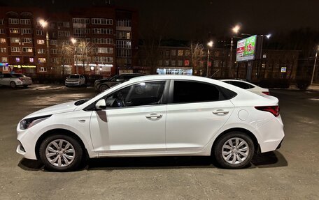 Hyundai Solaris II рестайлинг, 2018 год, 1 180 000 рублей, 2 фотография