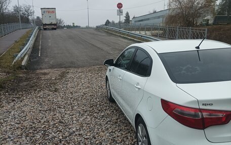 KIA Rio III рестайлинг, 2013 год, 850 000 рублей, 3 фотография