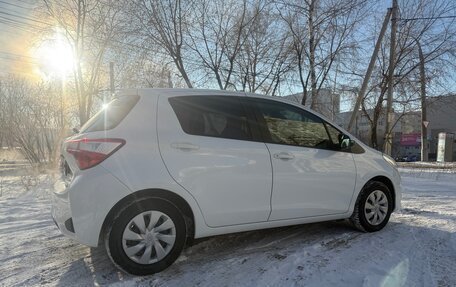 Toyota Vitz, 2018 год, 945 000 рублей, 13 фотография