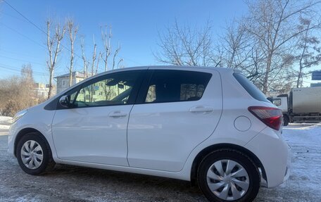 Toyota Vitz, 2018 год, 945 000 рублей, 9 фотография