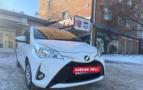 Toyota Vitz, 2018 год, 945 000 рублей, 6 фотография
