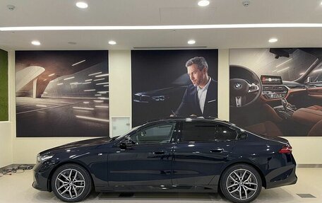 BMW 5 серия, 2025 год, 11 329 900 рублей, 2 фотография