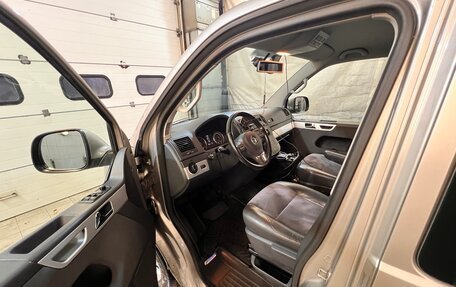 Volkswagen Multivan T5, 2011 год, 2 150 000 рублей, 13 фотография