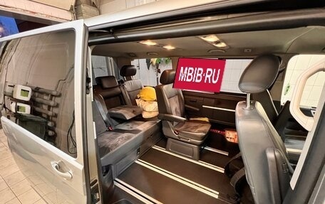 Volkswagen Multivan T5, 2011 год, 2 150 000 рублей, 10 фотография