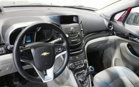 Chevrolet Orlando I, 2012 год, 975 000 рублей, 5 фотография