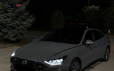 Hyundai Sonata VIII, 2019 год, 2 650 000 рублей, 4 фотография