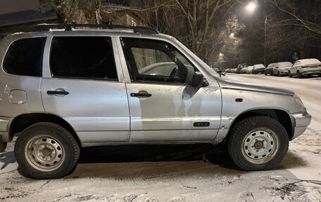 Chevrolet Niva I рестайлинг, 2005 год, 175 000 рублей, 8 фотография