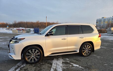 Lexus LX III, 2017 год, 8 250 000 рублей, 1 фотография