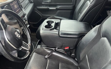 Dodge RAM IV, 2018 год, 4 800 000 рублей, 12 фотография