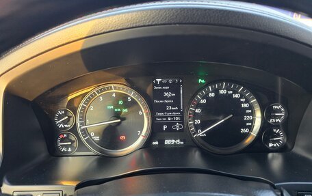 Lexus LX III, 2017 год, 8 250 000 рублей, 10 фотография