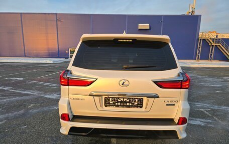 Lexus LX III, 2017 год, 8 250 000 рублей, 15 фотография