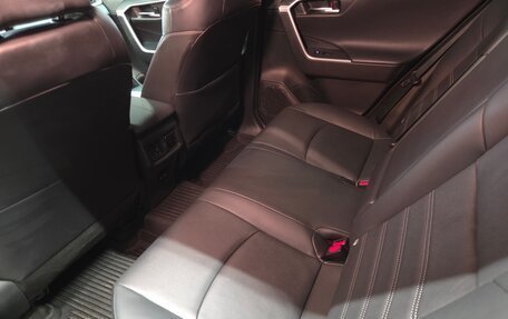 Toyota RAV4, 2022 год, 3 750 000 рублей, 16 фотография