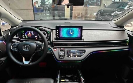 Honda Odyssey IV, 2022 год, 4 350 000 рублей, 6 фотография