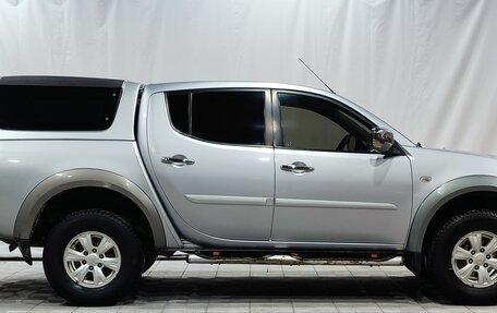 Mitsubishi L200 IV рестайлинг, 2013 год, 1 250 000 рублей, 4 фотография