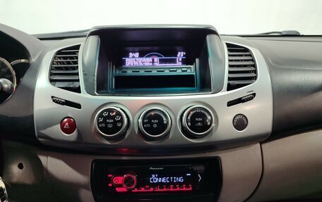 Mitsubishi L200 IV рестайлинг, 2013 год, 1 250 000 рублей, 15 фотография