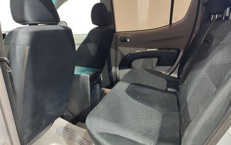 Mitsubishi L200 IV рестайлинг, 2013 год, 1 250 000 рублей, 17 фотография