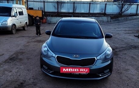 KIA Cerato III, 2014 год, 900 000 рублей, 2 фотография