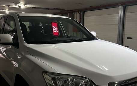 Toyota RAV4, 2011 год, 2 000 000 рублей, 3 фотография