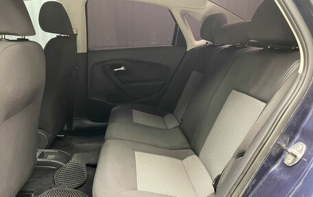 Volkswagen Polo VI (EU Market), 2011 год, 697 000 рублей, 16 фотография