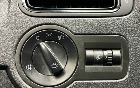 Volkswagen Polo VI (EU Market), 2011 год, 697 000 рублей, 11 фотография