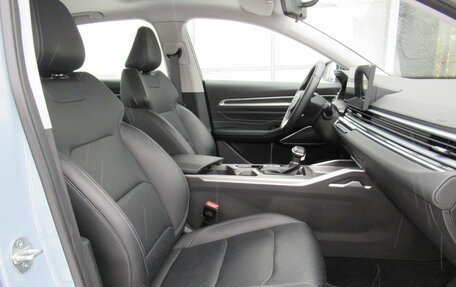 Geely Emgrand, 2024 год, 2 200 000 рублей, 11 фотография