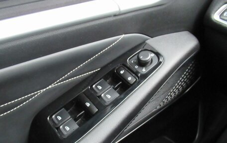 Geely Emgrand, 2024 год, 2 200 000 рублей, 18 фотография