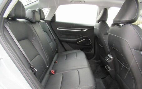 Geely Emgrand, 2024 год, 2 200 000 рублей, 10 фотография