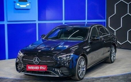Mercedes-Benz E-Класс, 2021 год, 6 150 000 рублей, 2 фотография