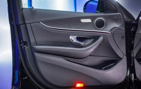 Mercedes-Benz E-Класс, 2021 год, 6 150 000 рублей, 15 фотография