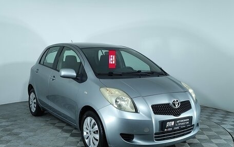 Toyota Yaris III рестайлинг, 2007 год, 649 000 рублей, 3 фотография