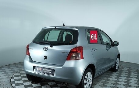 Toyota Yaris III рестайлинг, 2007 год, 649 000 рублей, 5 фотография
