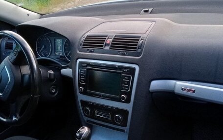 Skoda Octavia, 2011 год, 750 000 рублей, 4 фотография