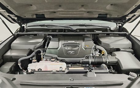 Lexus LX, 2025 год, 20 500 000 рублей, 16 фотография