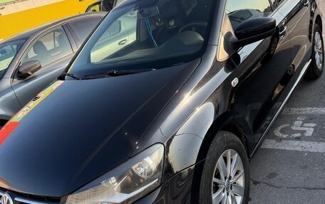 Volkswagen Polo VI (EU Market), 2017 год, 850 000 рублей, 2 фотография