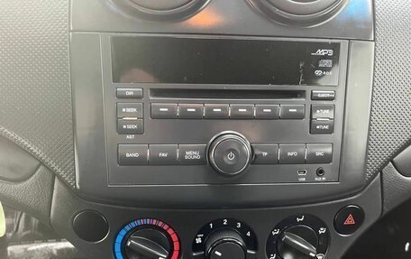 Chevrolet Aveo III, 2011 год, 575 000 рублей, 9 фотография