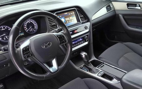Hyundai Sonata VII, 2018 год, 1 725 000 рублей, 14 фотография
