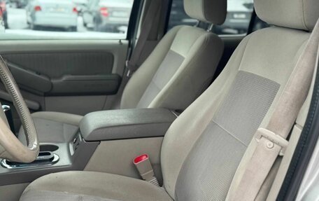 Ford Explorer III, 2006 год, 410 000 рублей, 17 фотография