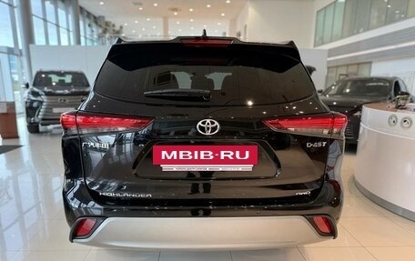Toyota Highlander, 2025 год, 6 450 000 рублей, 4 фотография