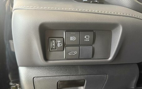 Toyota Highlander, 2025 год, 6 450 000 рублей, 23 фотография