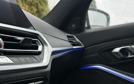 BMW 3 серия, 2019 год, 4 200 000 рублей, 31 фотография